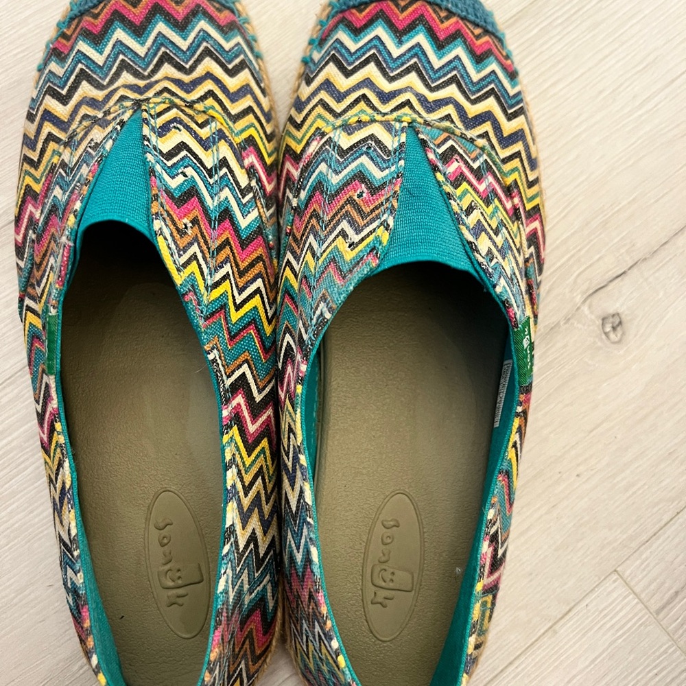 Sanuk Blue and Yellow Flats with Vibrant Pattern